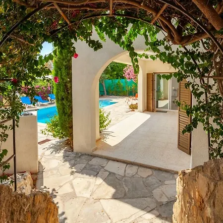 Perla Coral Bay וילה פאהיה